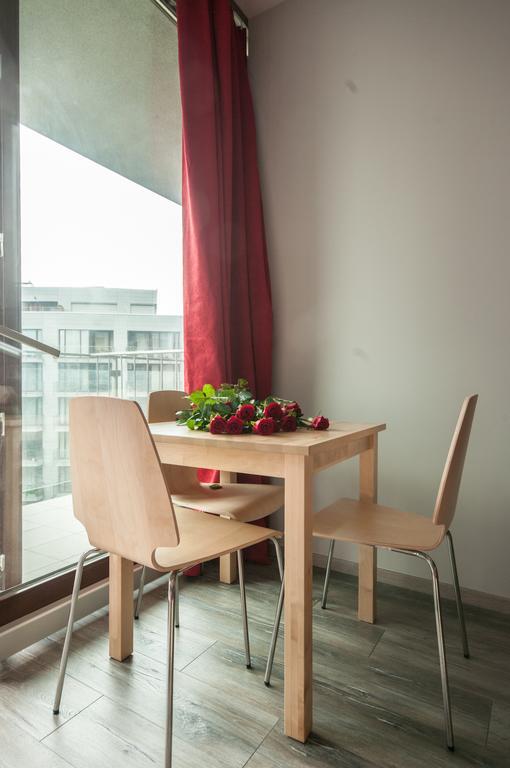 Apart Studio Warszawa Apartment Bilik gambar